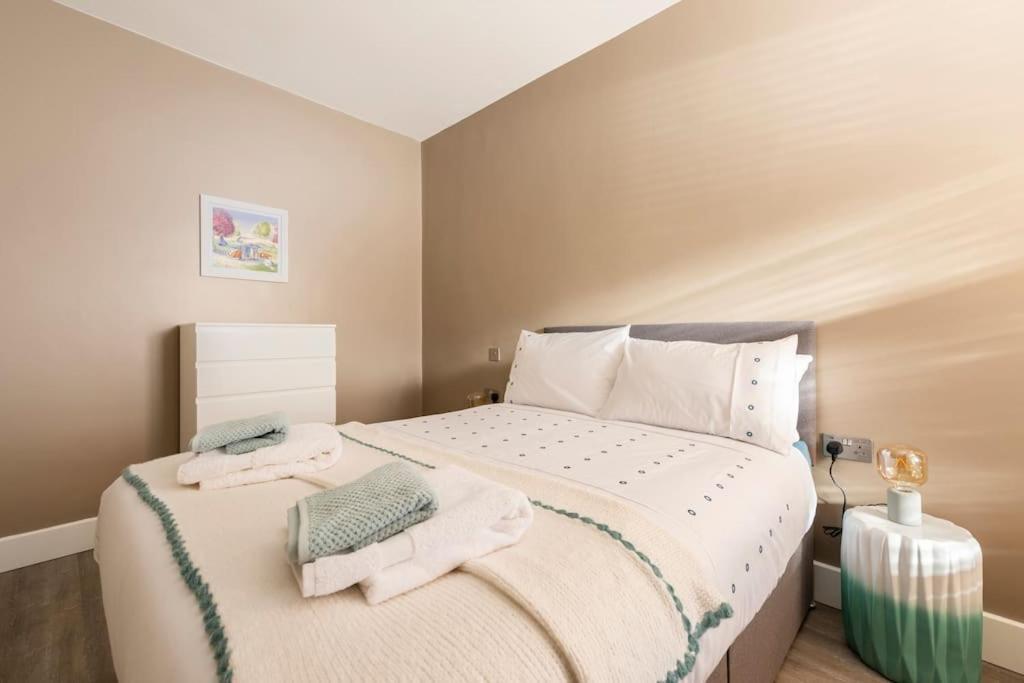 Luxury Garden Flat Apartamento Londres